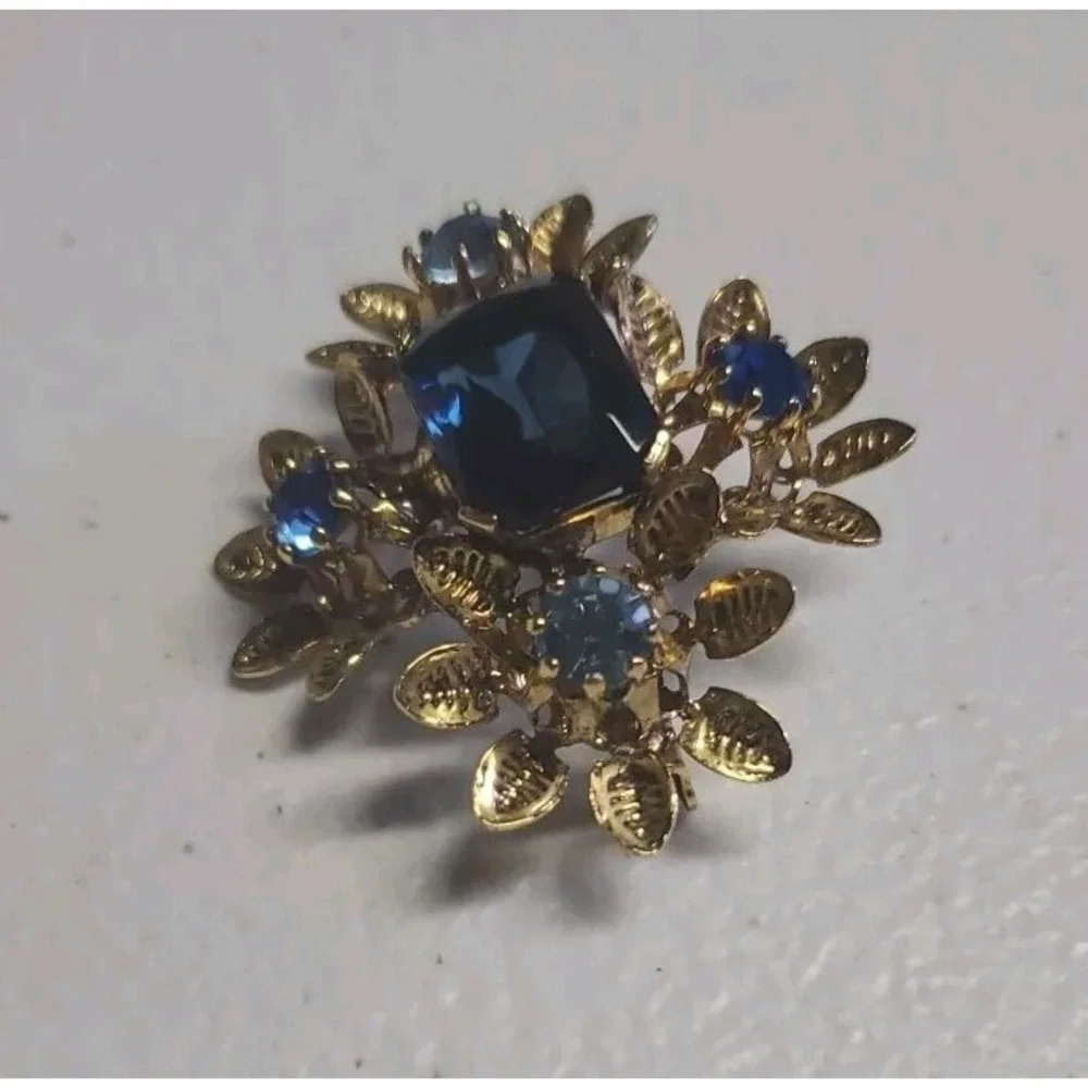 Austrian gold tone