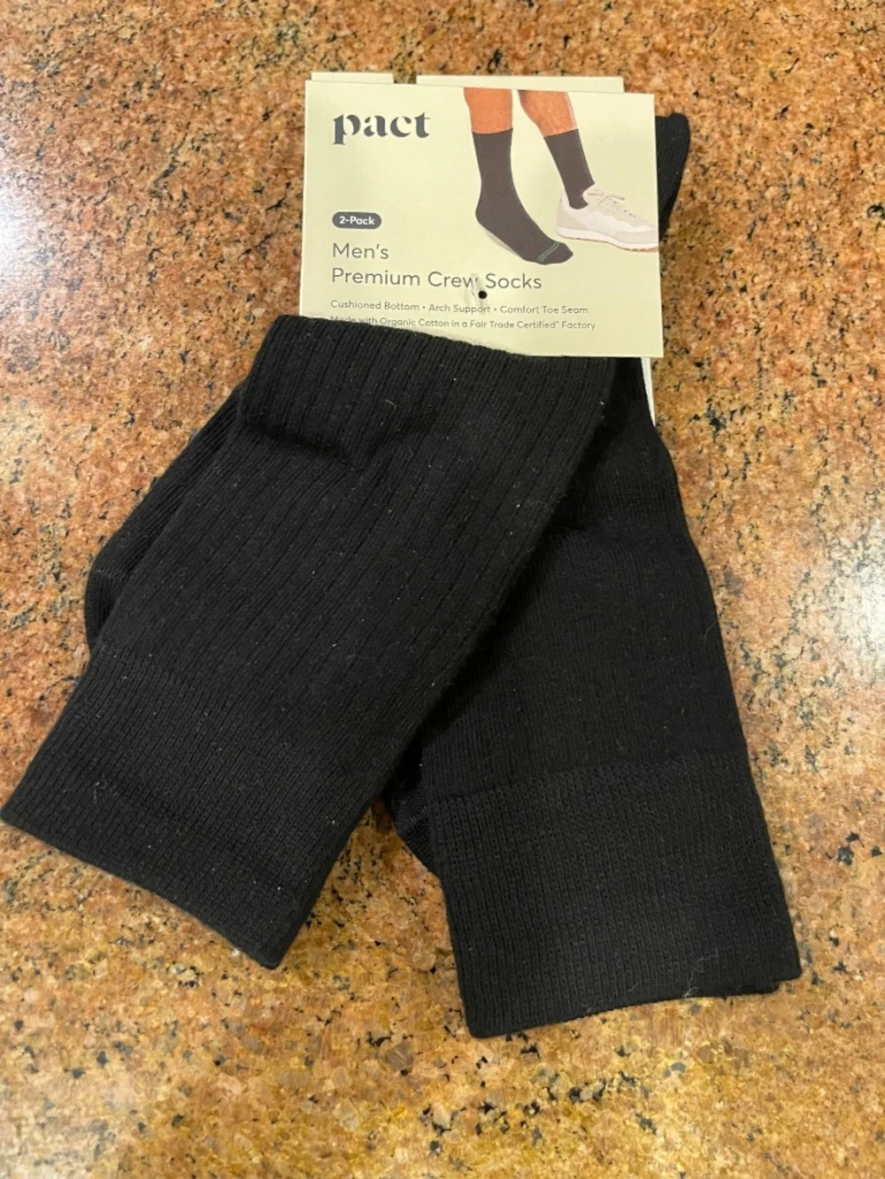 NEW! Men's Black Premium Crew Socks (2 Pack) Shoe Size: 9-13. NWT!