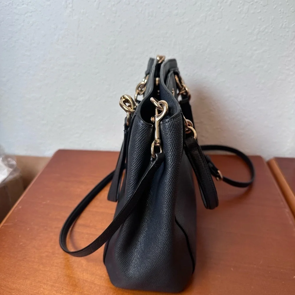 Coach crossgrain leather