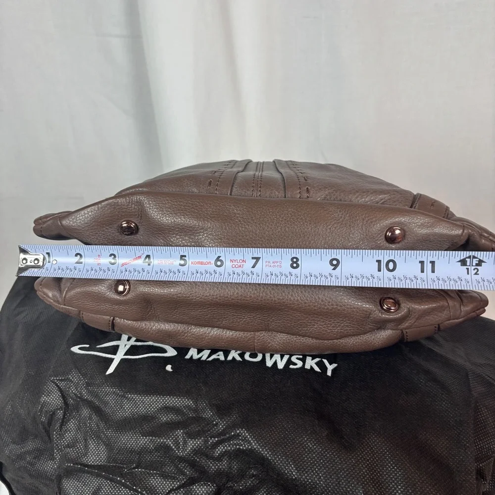 b. makowsky makowsky cocoa