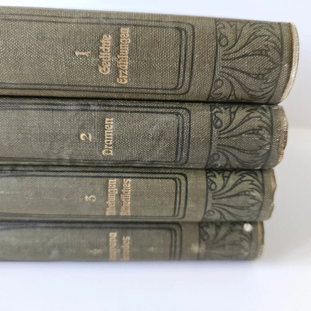 N/A volumes included