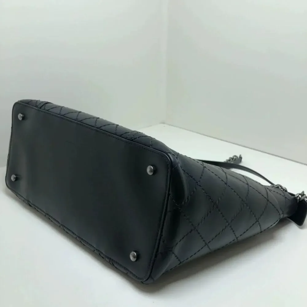 CHANEL brand color