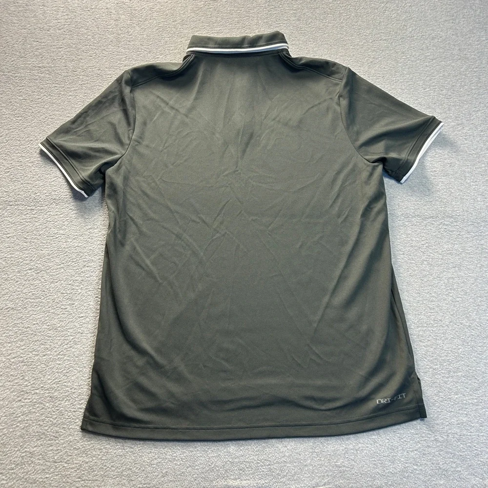 Nike short sleeve