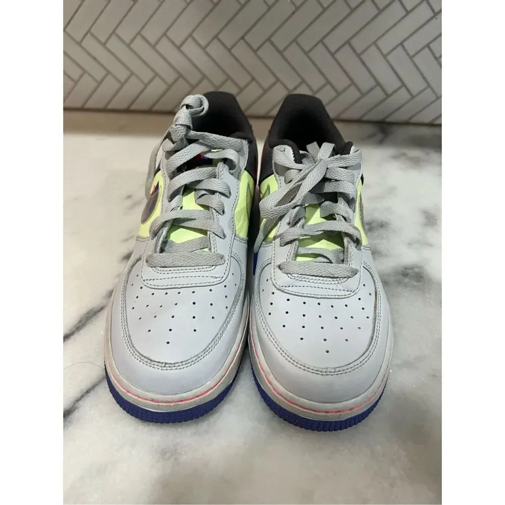 Nike boys air