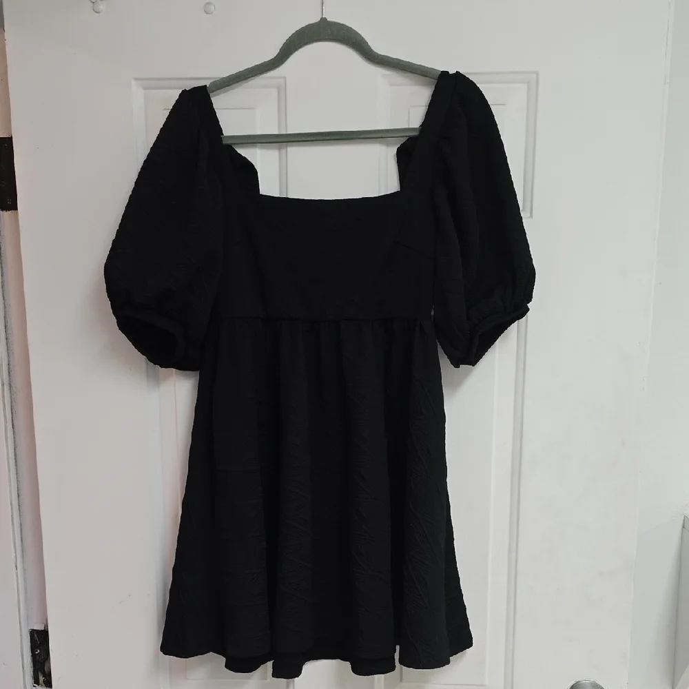 Free People chic black