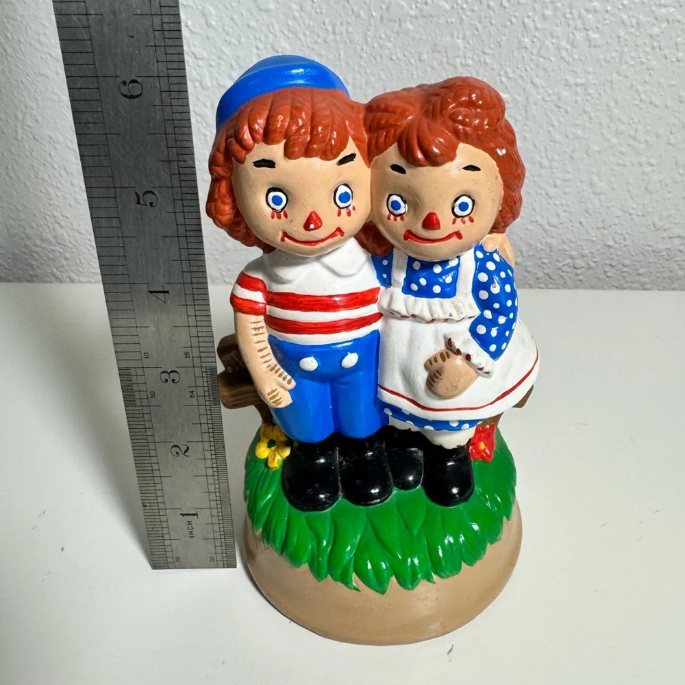 N/A colorful raggedy