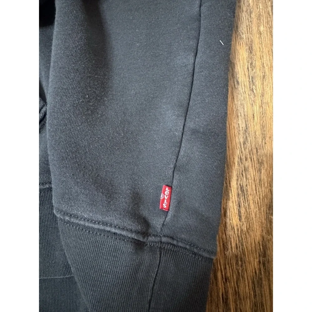 Levis size large hoodie