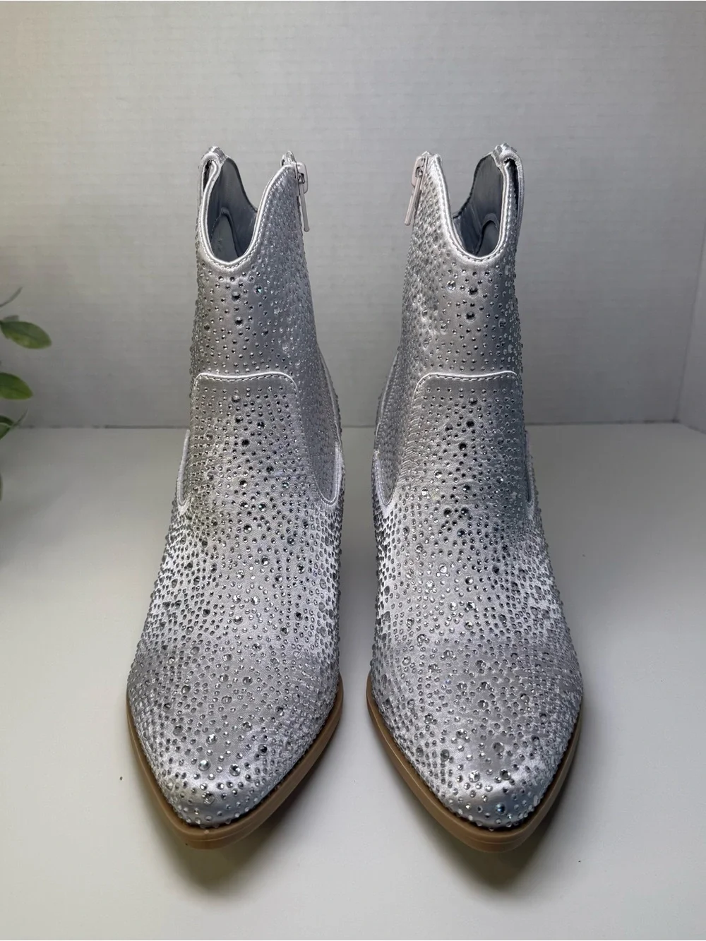 Qupid leslie rhinestones