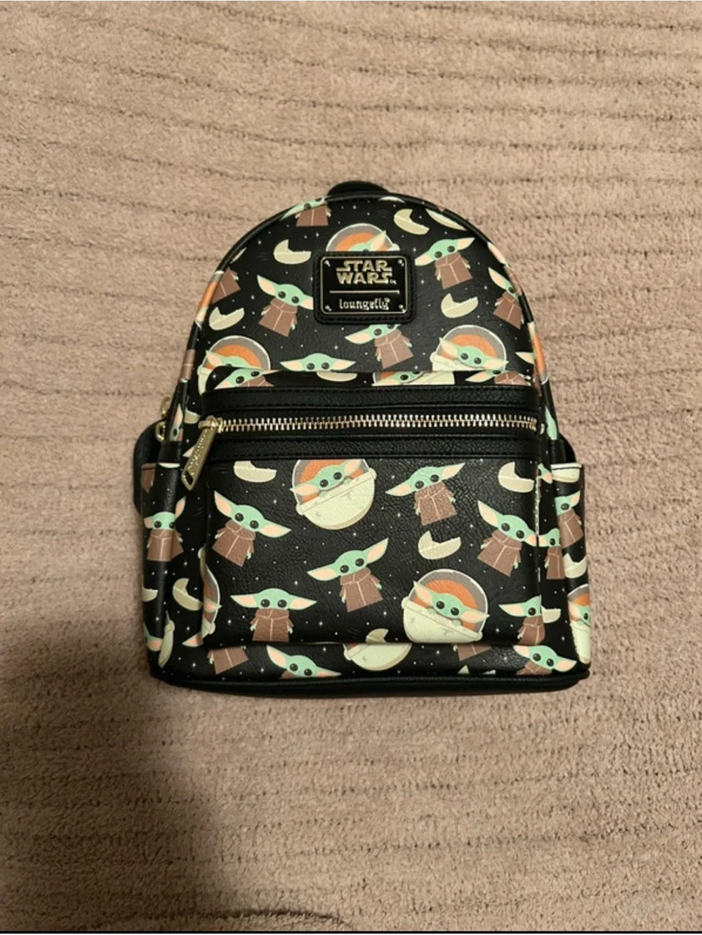 BRAND NEW- Baby Yoda Star Wars Loungefly. NWT