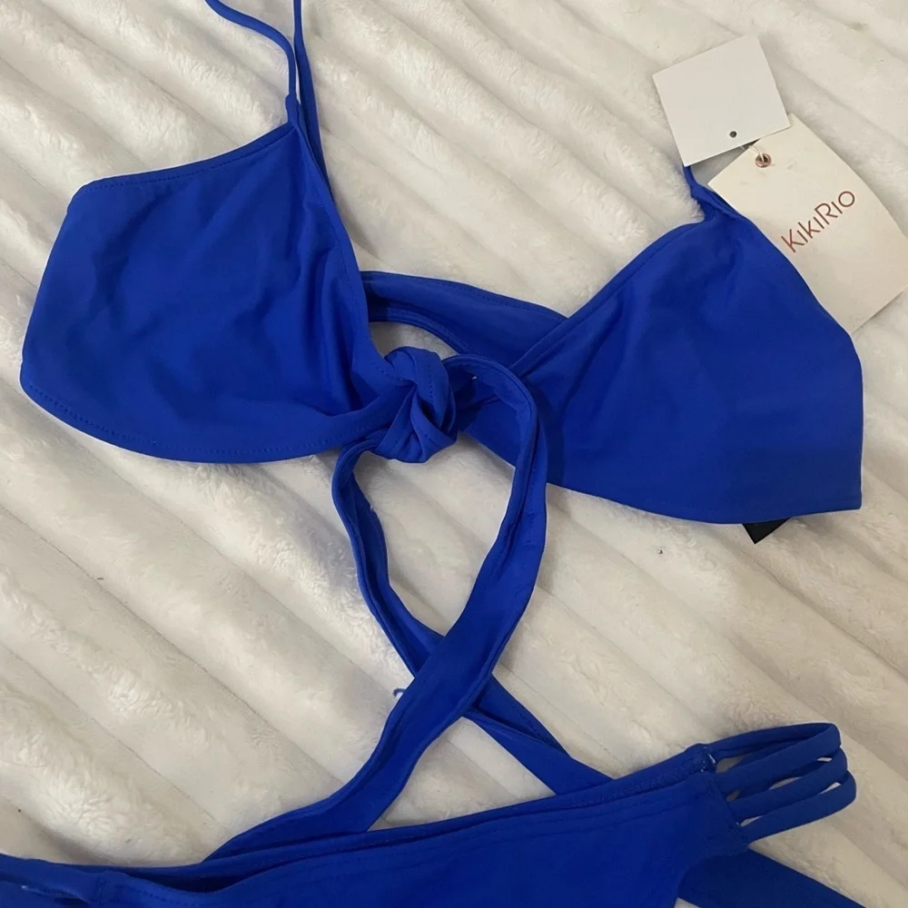 Kikirio vibrant royal