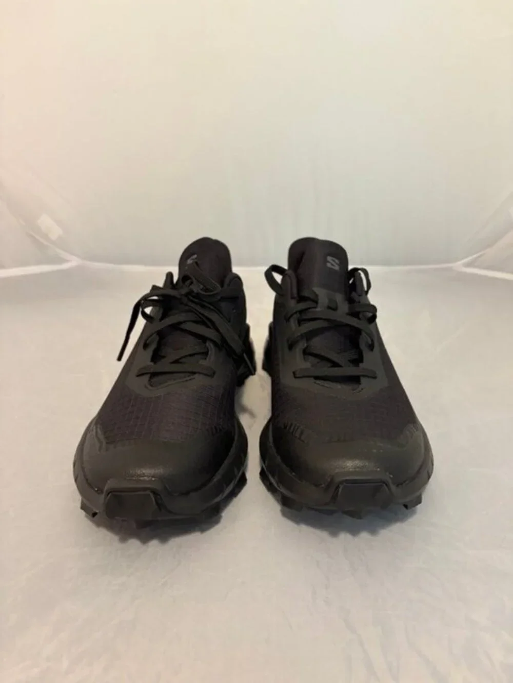 Salomon brand new