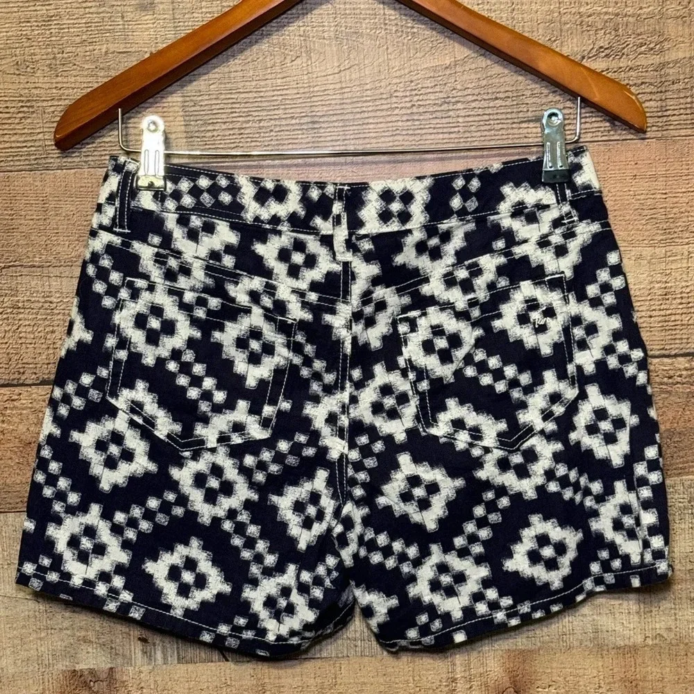 Two by Vince Camuto euc two