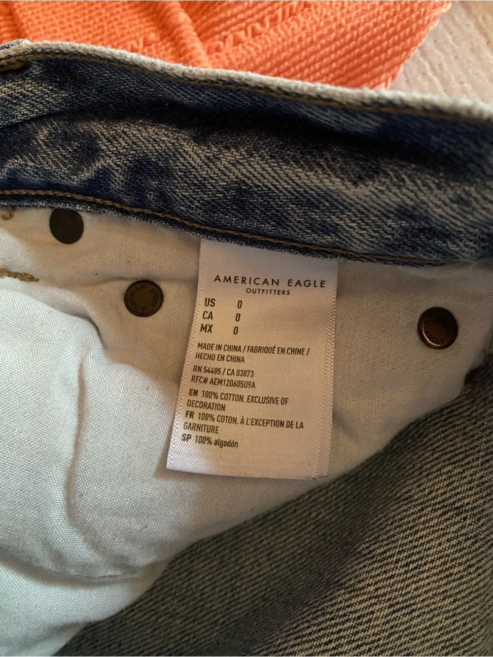 American Eagle Outfitters bundle more