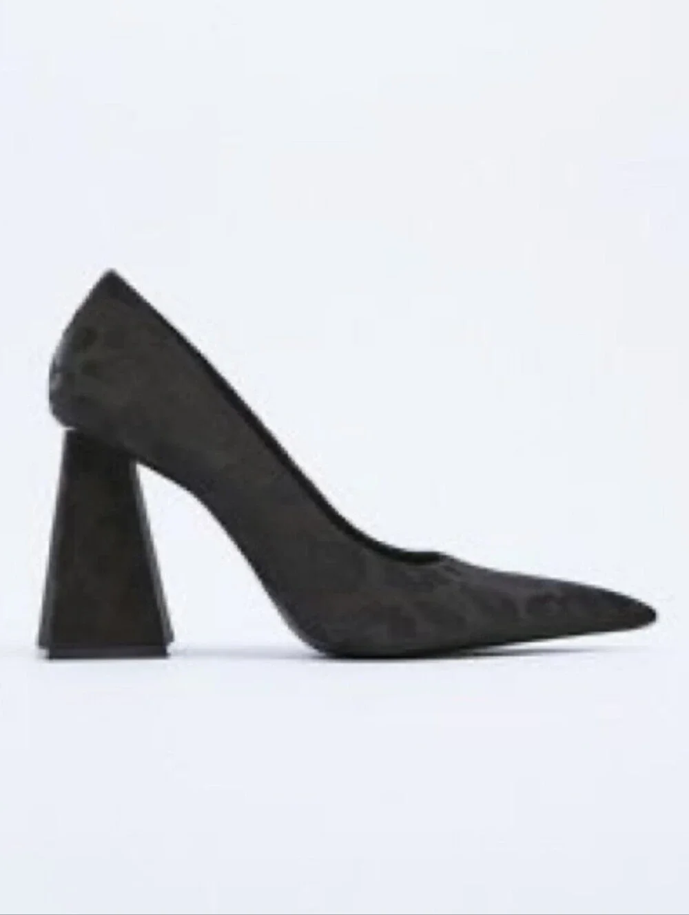 Zara work subtle