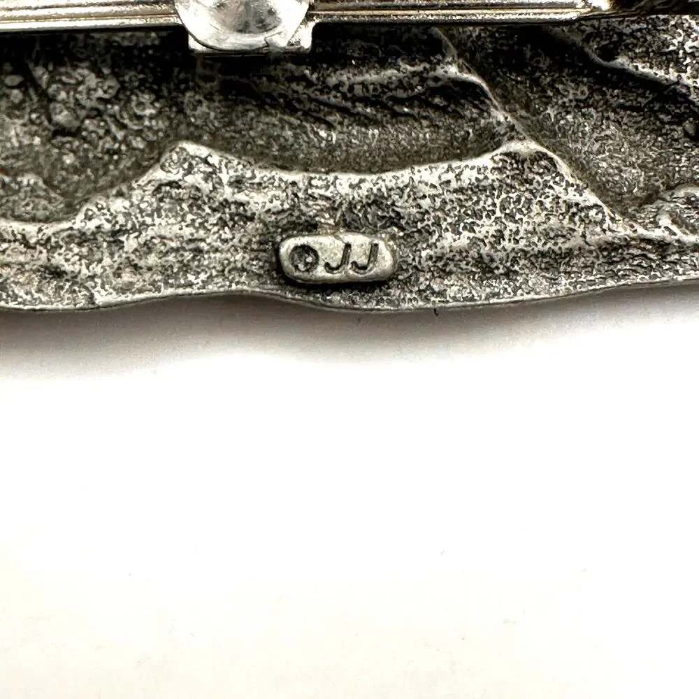 JJ Jonette Frog Pin Brooch Jewelry Pewter Lily Pad Retro Vintage Unique Whimsy