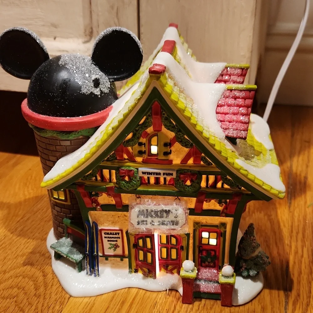 Department 56 mickey ski