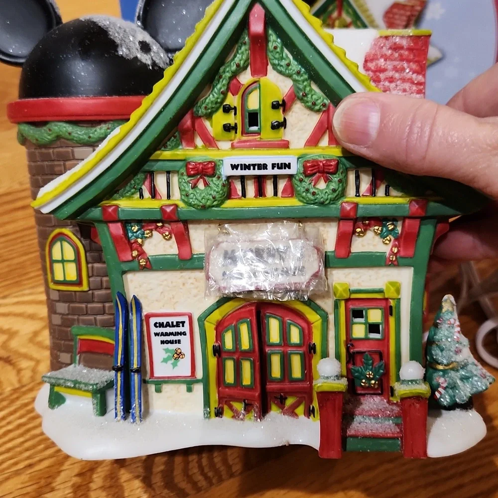 Department 56 mickey ski
