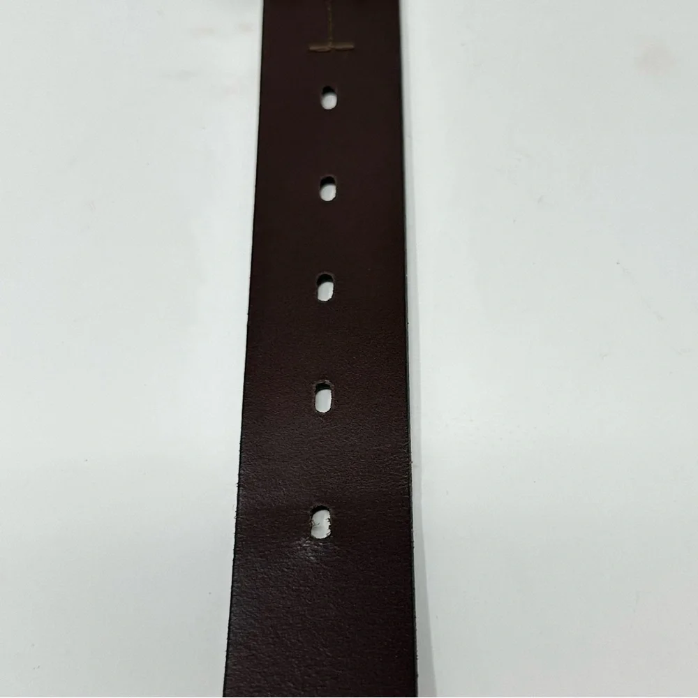 Fossil leather belt