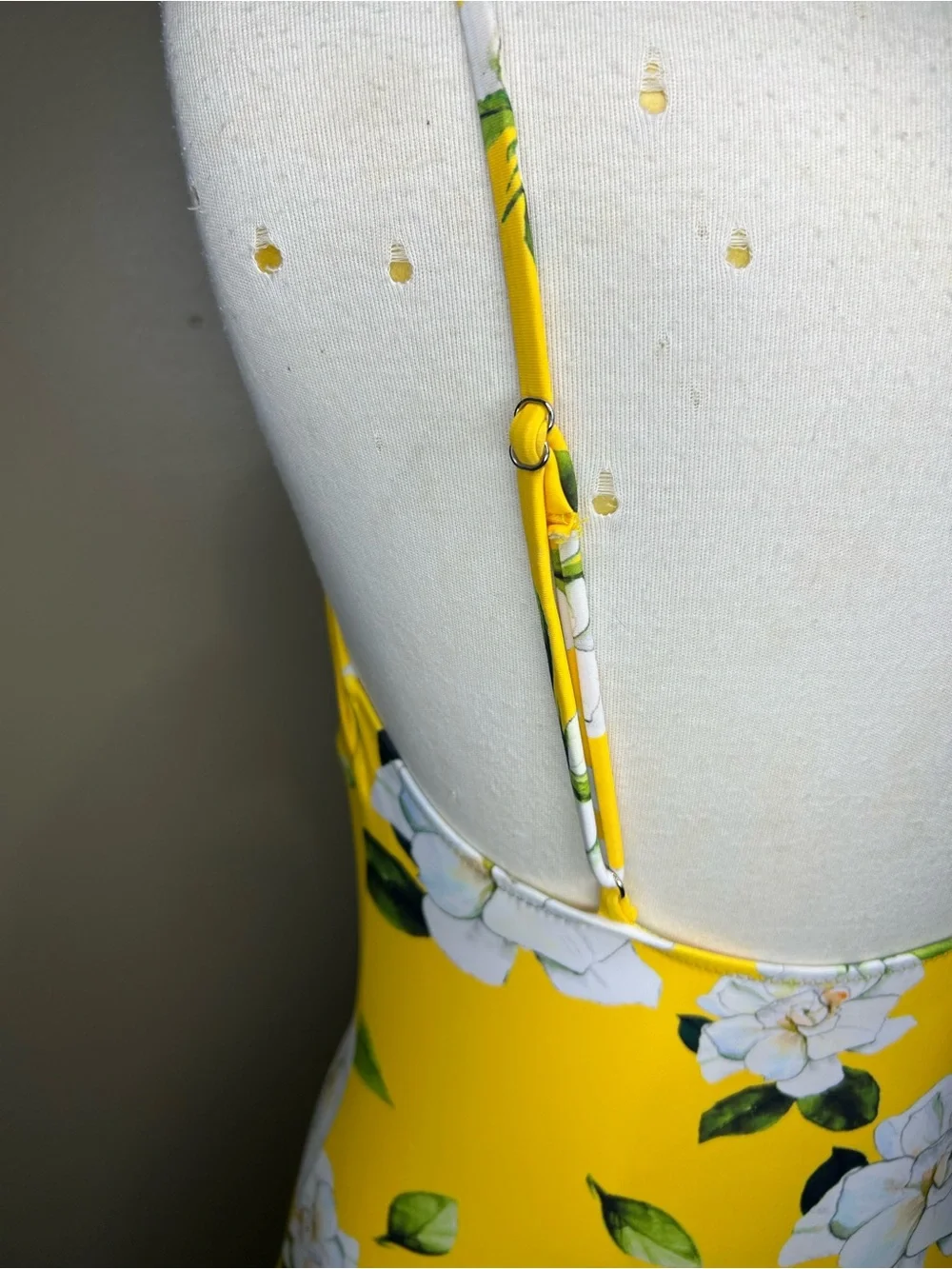 Cupshe vibrant yellow