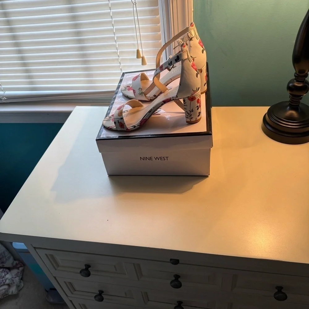 Nine West elegant heels
