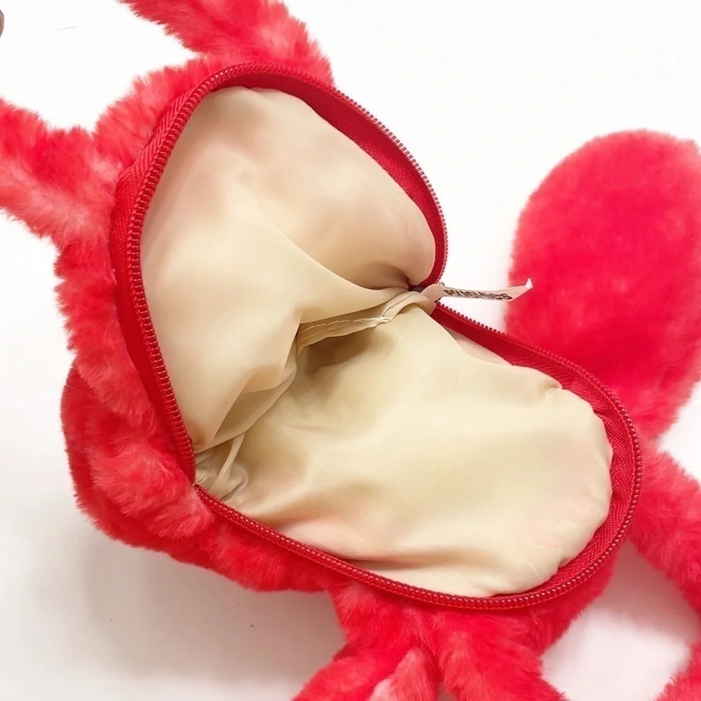 Plushies red dog