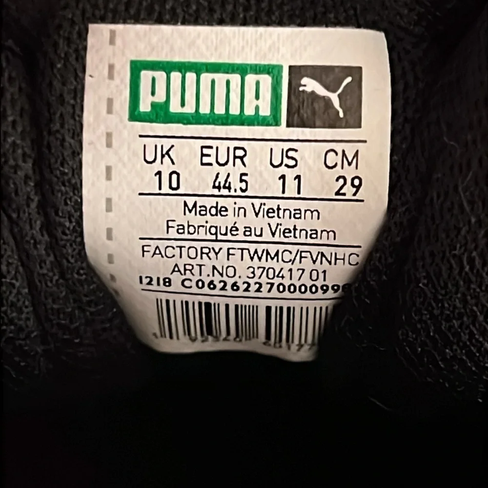 Puma women’s sleek