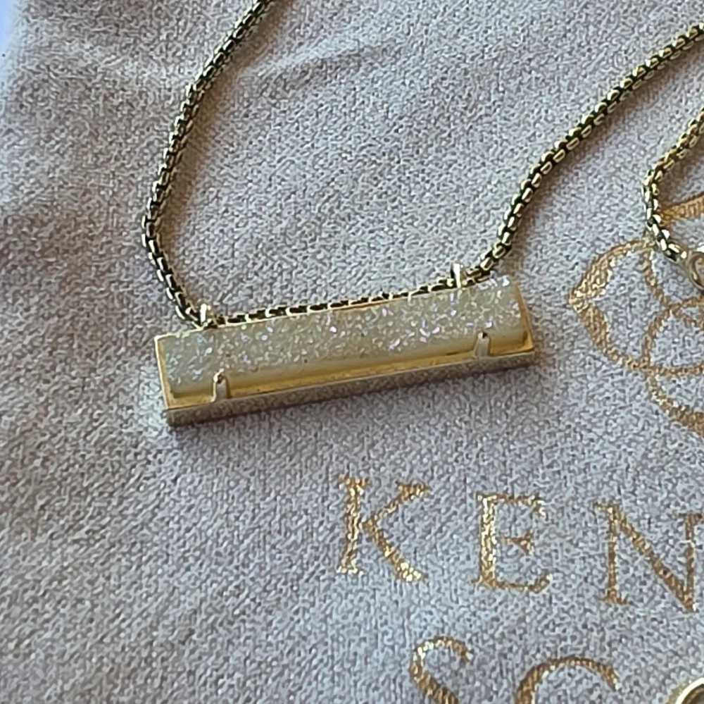 Kendra Scott kendra scott