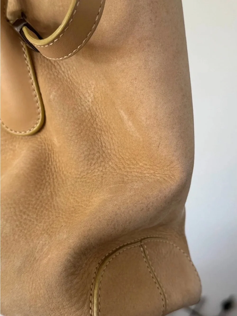 Tods spacious tan