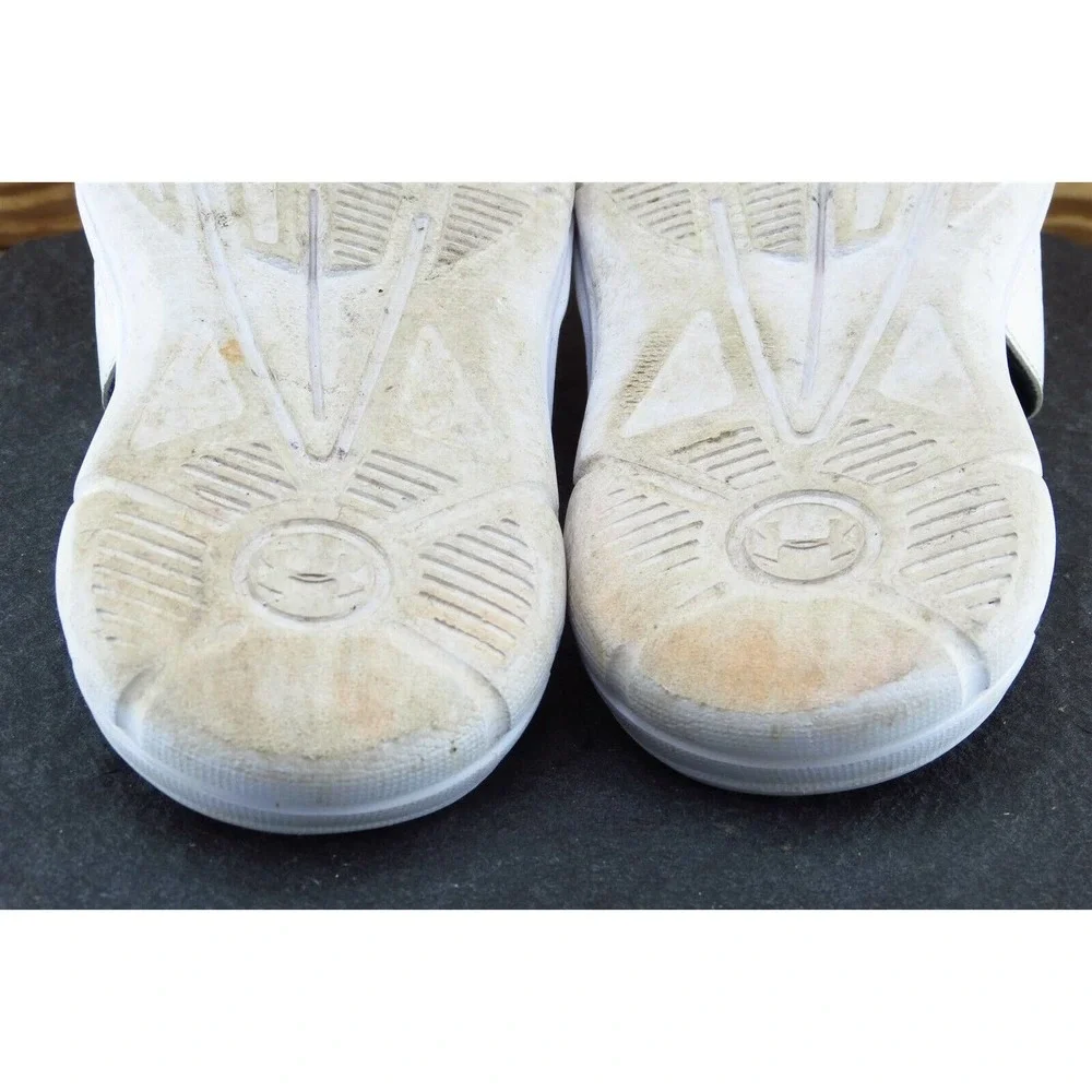 Under Armour welcome shoe
