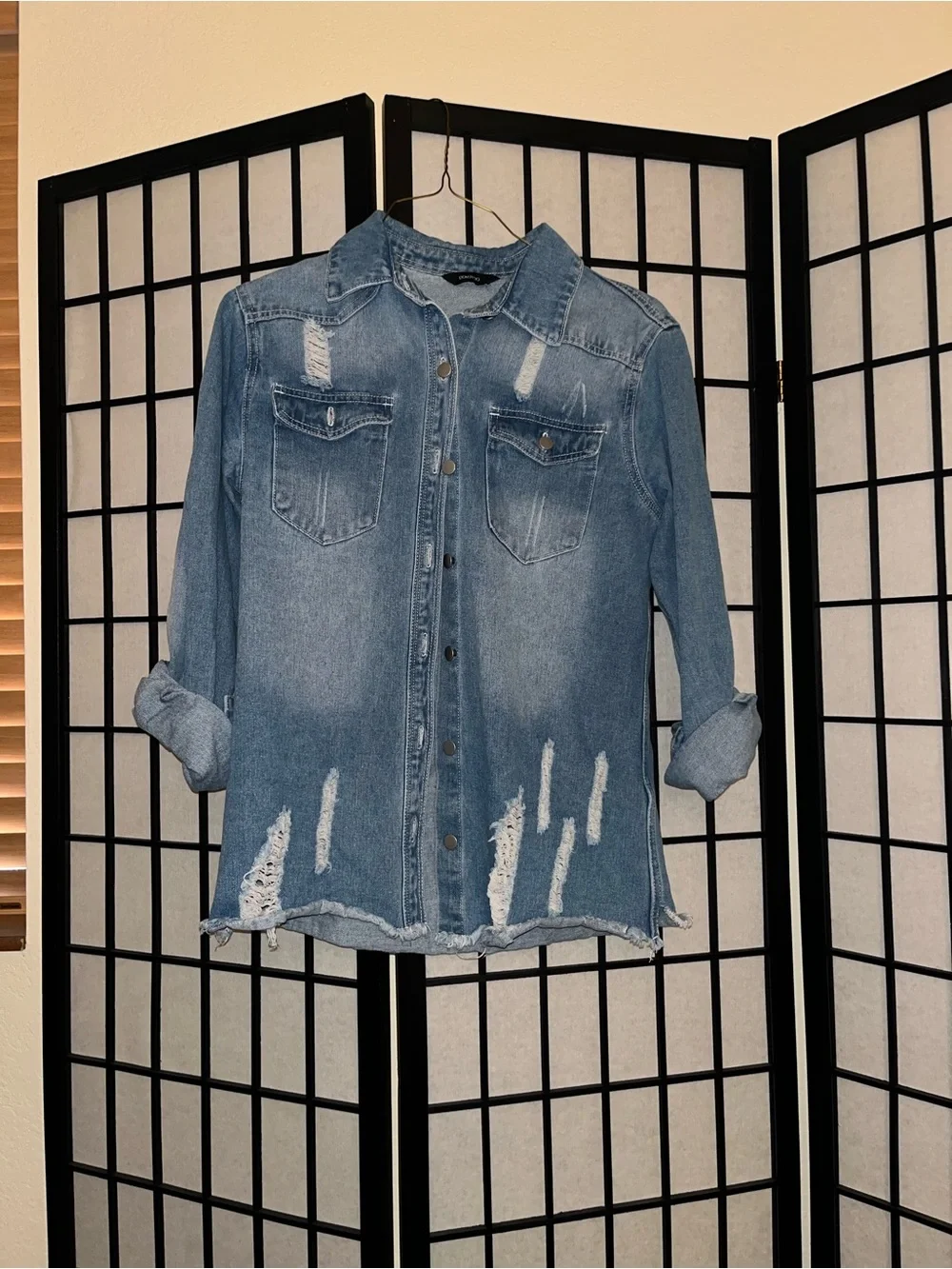 Distressed Blue Denim Jean Jacket - Casual Button-Up