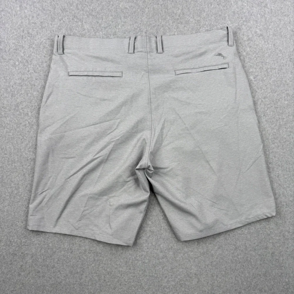 Tommy Bahama excellent no
