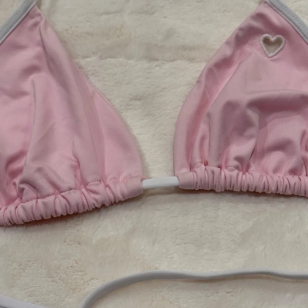 Frankies Bikinis new without