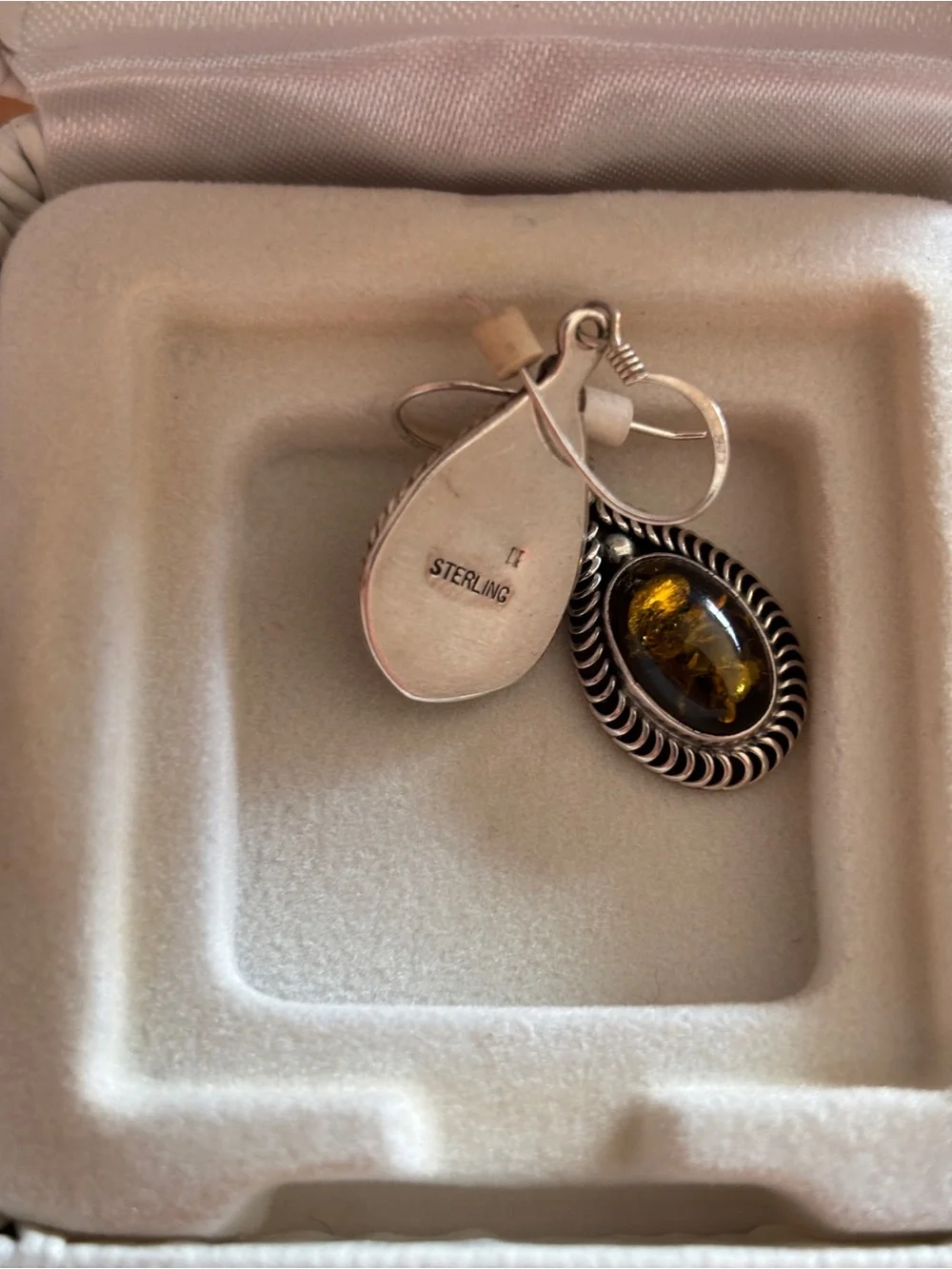 N/A elegant teardrop