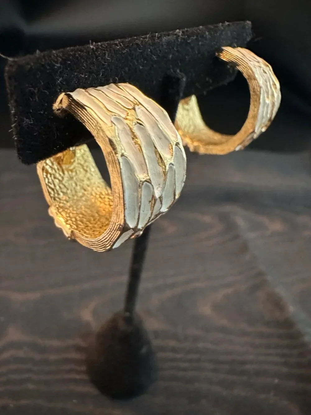 Vintage pretty clip