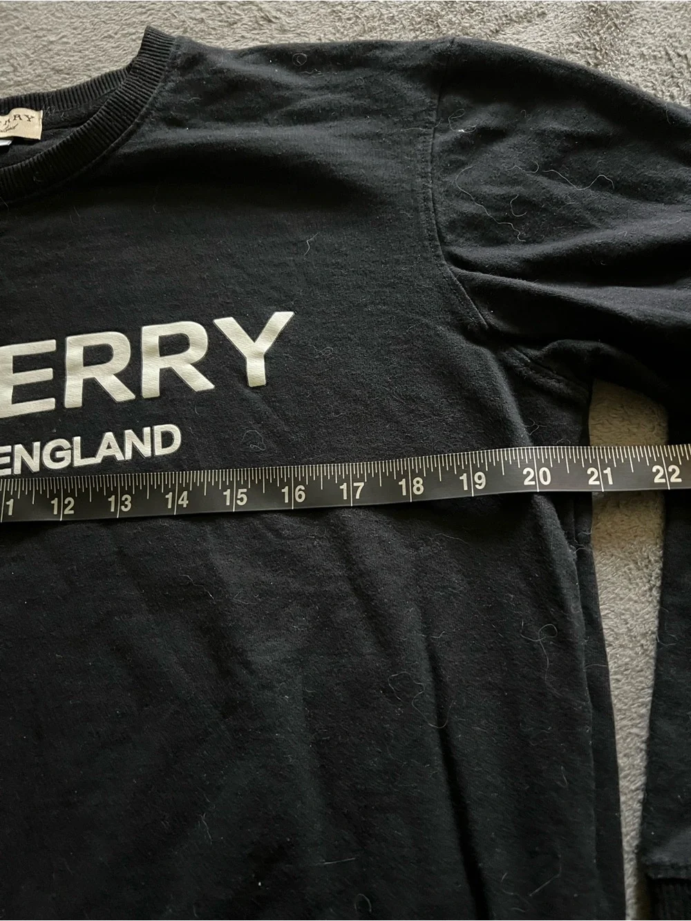 Burberry it crewneck like