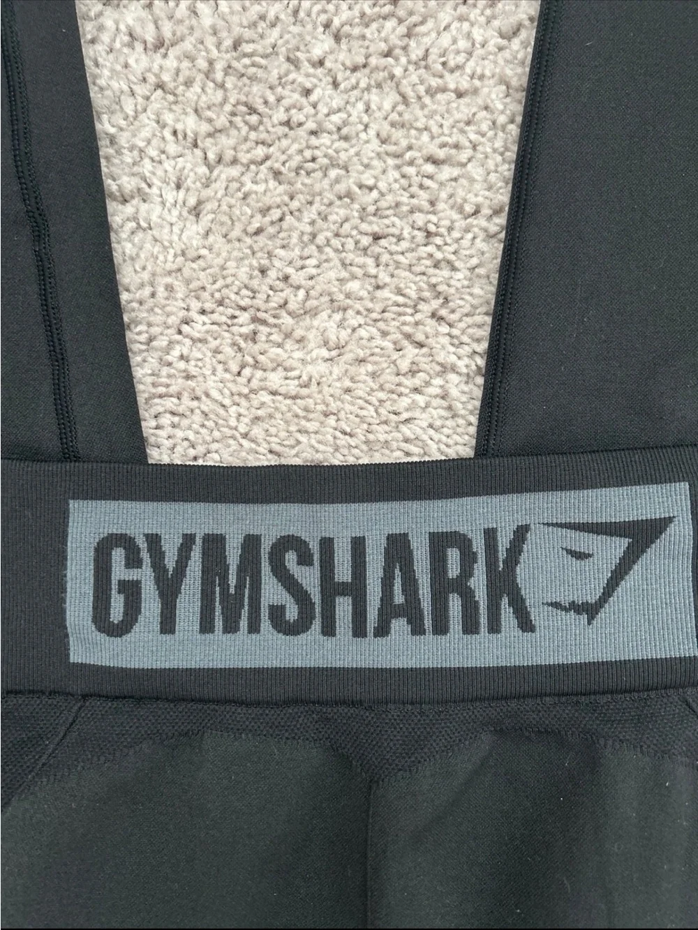 Gymshark bold small sleek