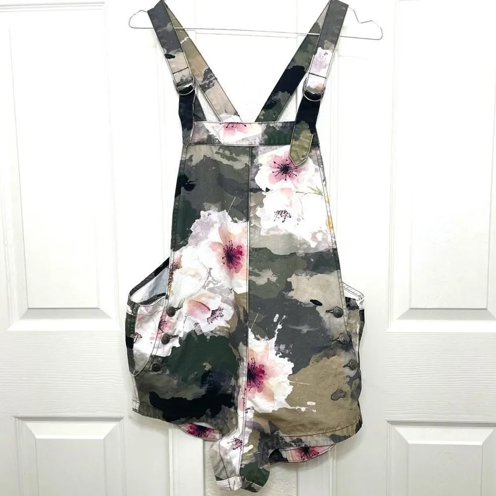 Rusty Shortalls Short Overalls Romper Green Camo and Floral Print size XS