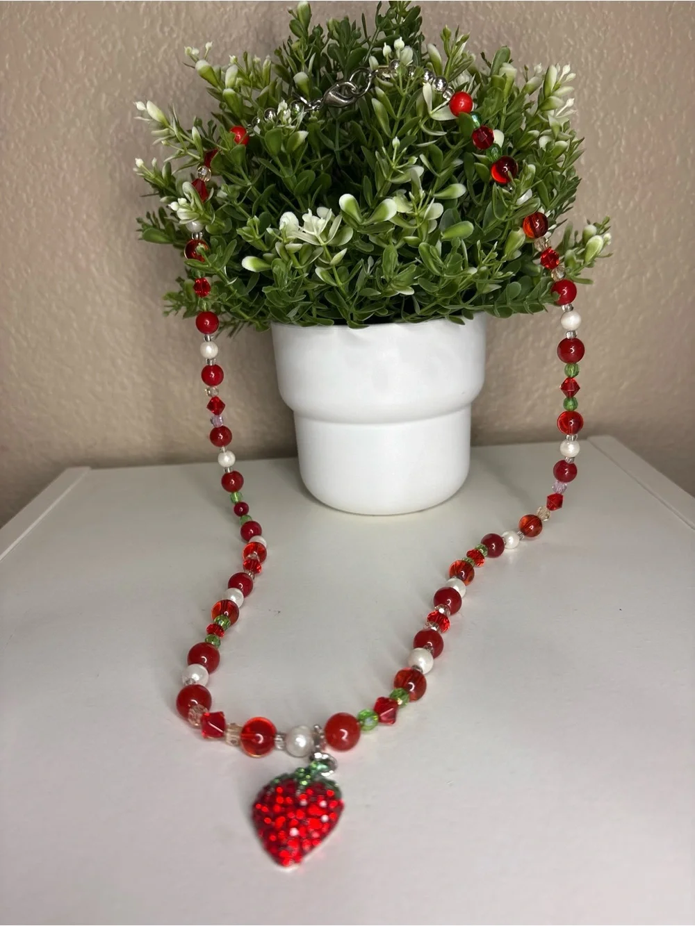 Chicos vibrant red