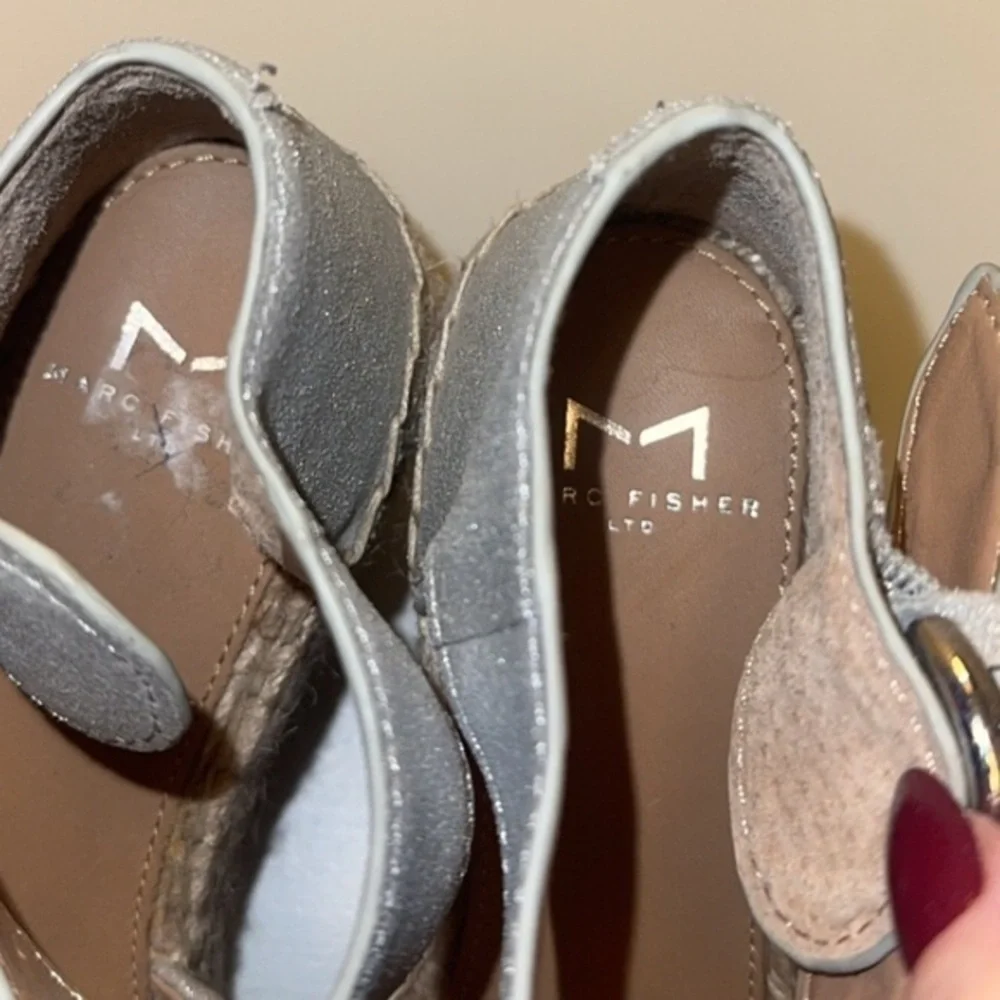 Marc Fisher Alida‎ Gray Silver Metallic Platform Espadrille Sandals Size 5