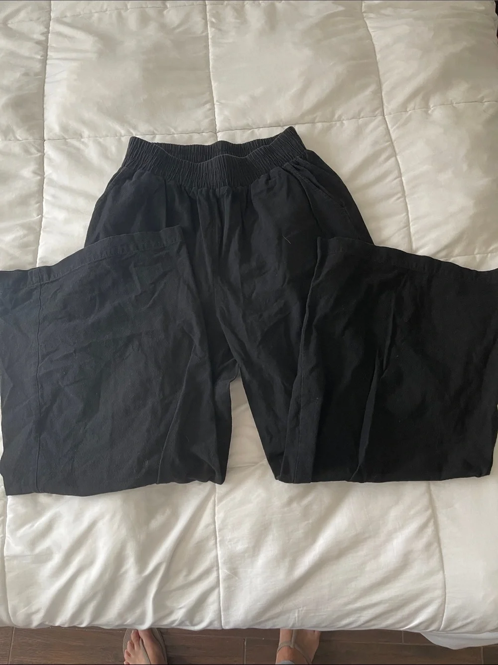 Black Elastic Waist Wide-Leg Pants