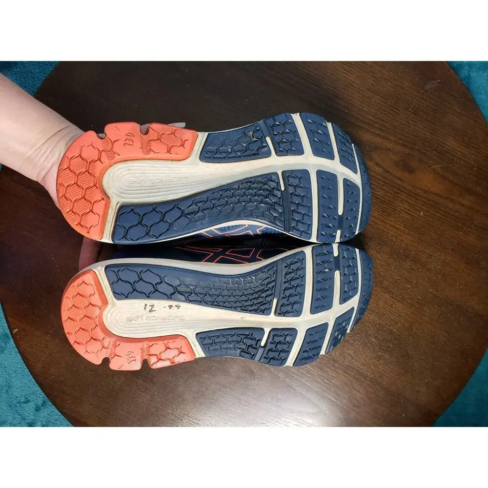 Asics shoes size