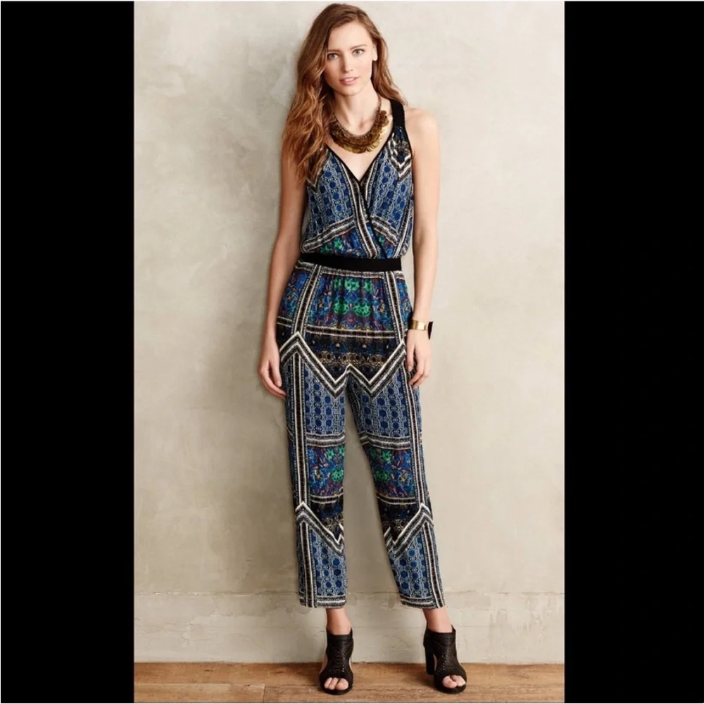 Anthropologie | Lilka Antora Cropped Jumpsuit size Large