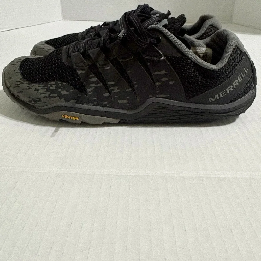 Merrell pre owned