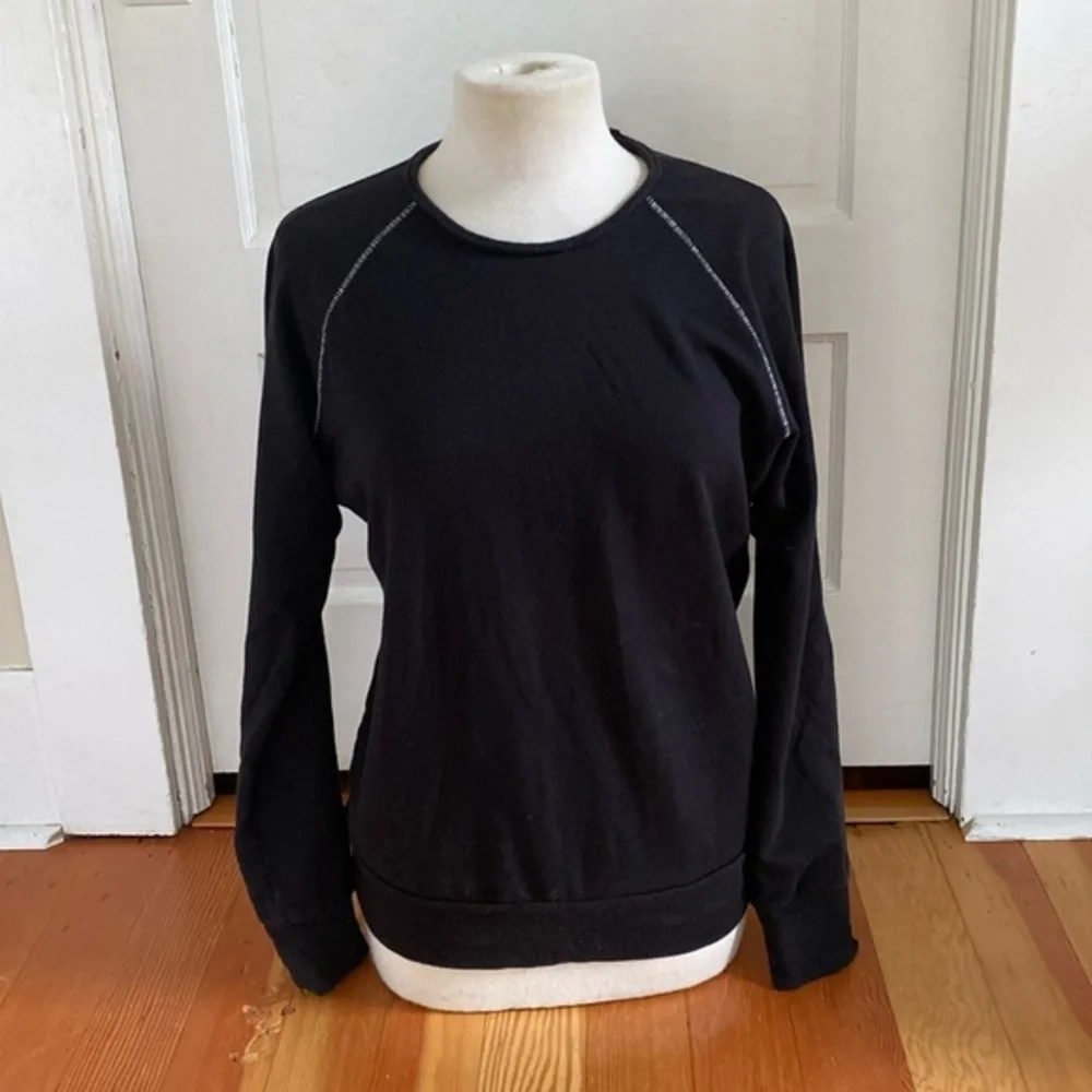 Velvet‎ Long Sleeve Black Pullover Small