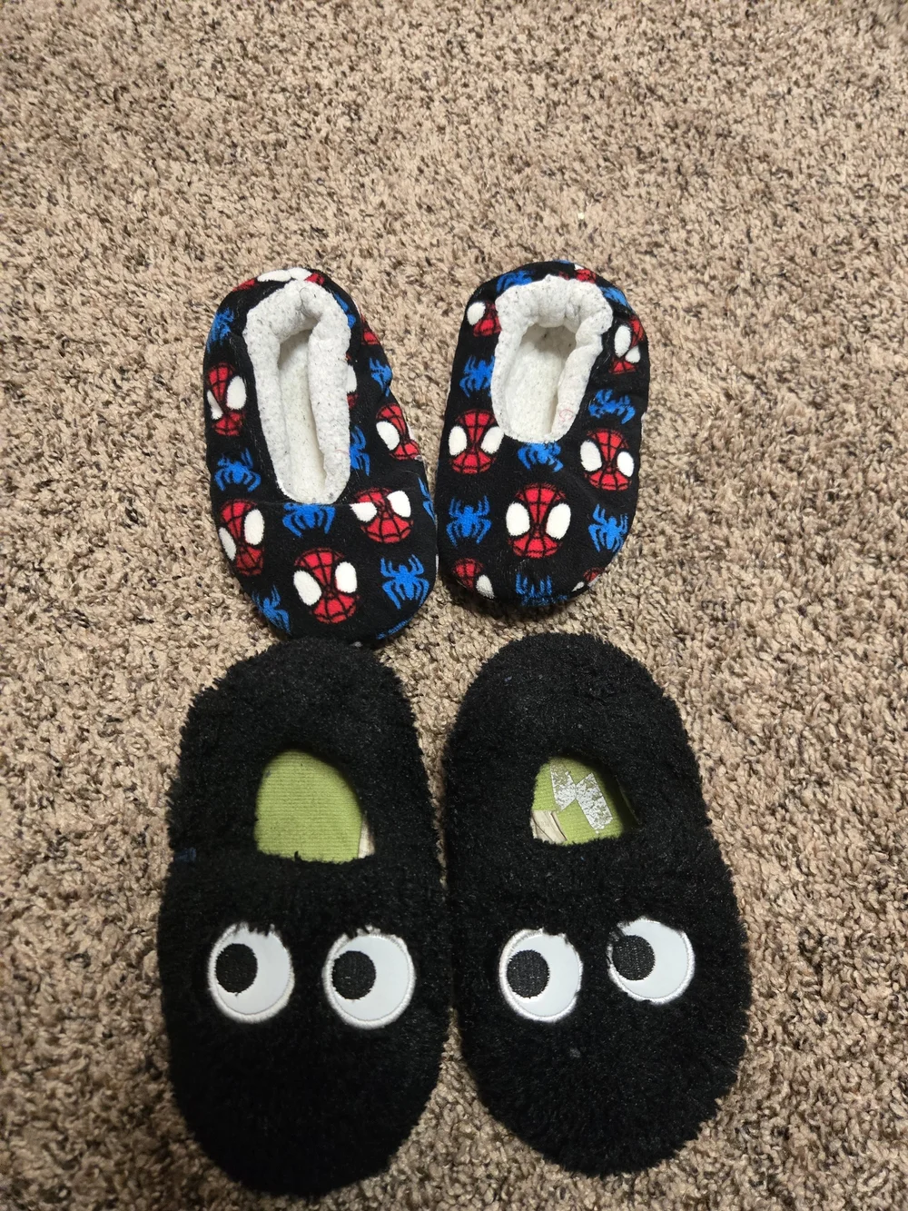 *Size 7/8* Bundle of 2* Kids House Slippers*