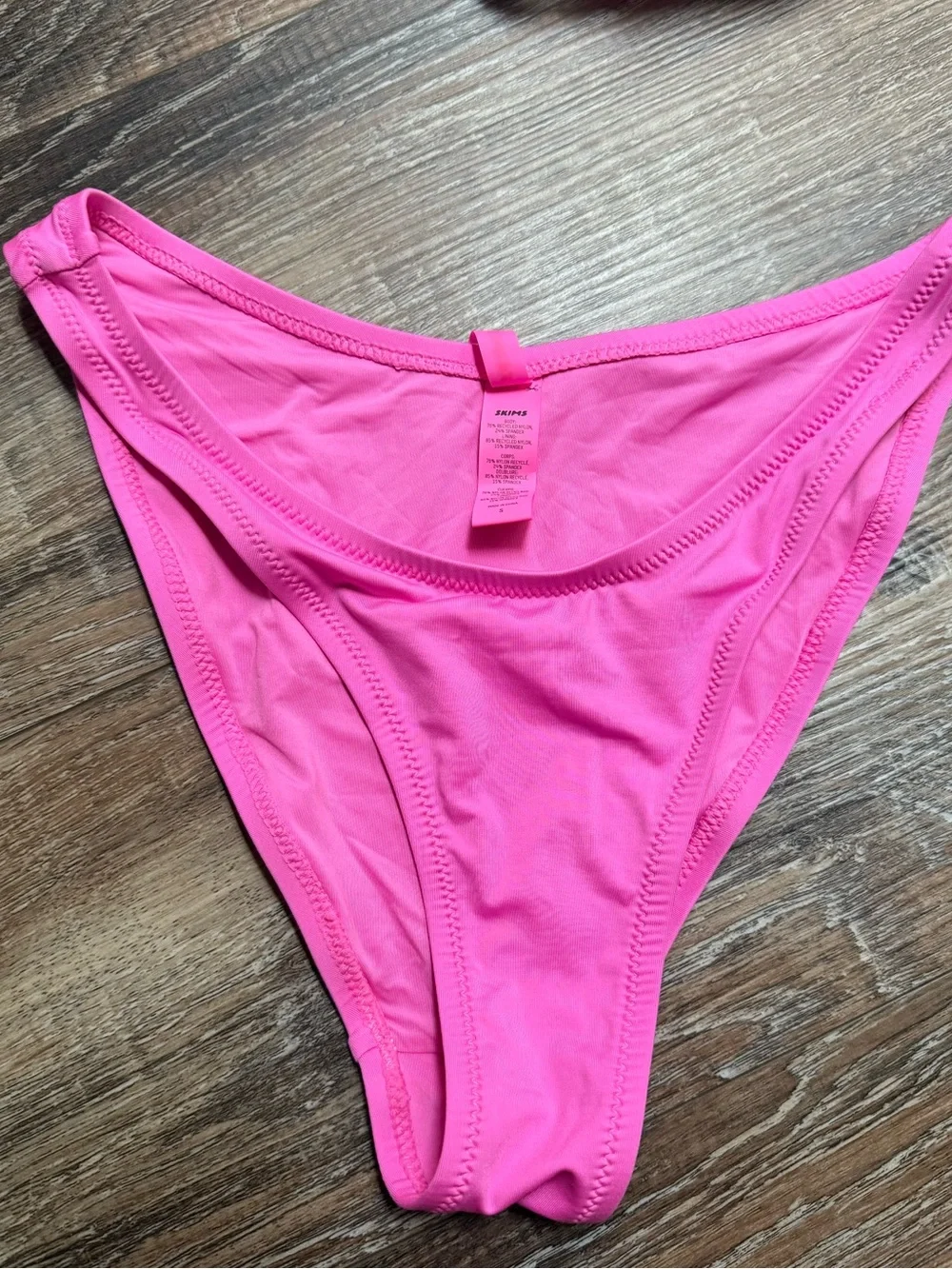 SKIMS hot pink