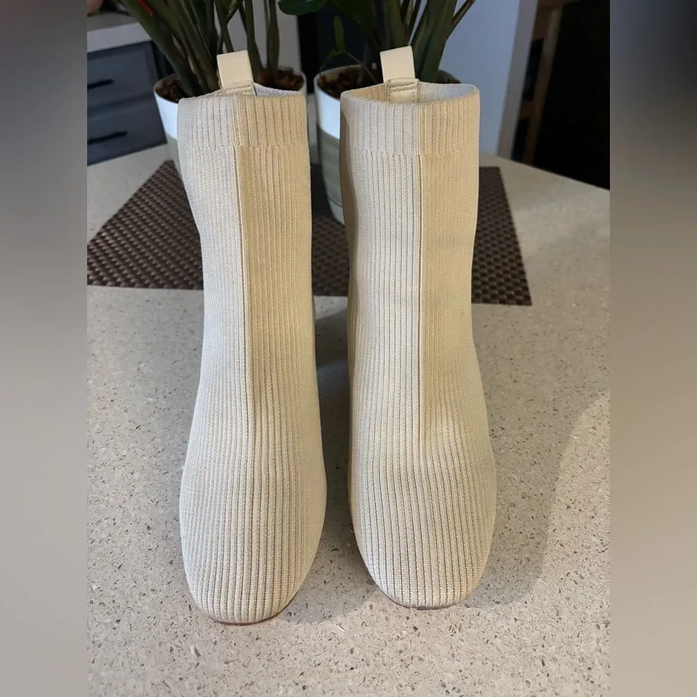 Beige Ribbed Sweatered Ankle Boots by Joie
