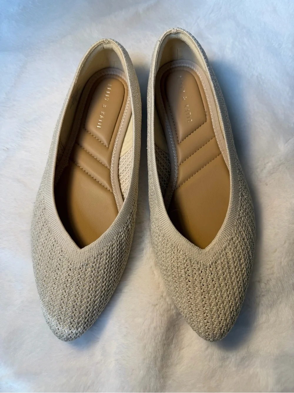 Kelly & Katie Beige with Gold Threads Knit Pointed-Toe Ballet Flats Size 9W