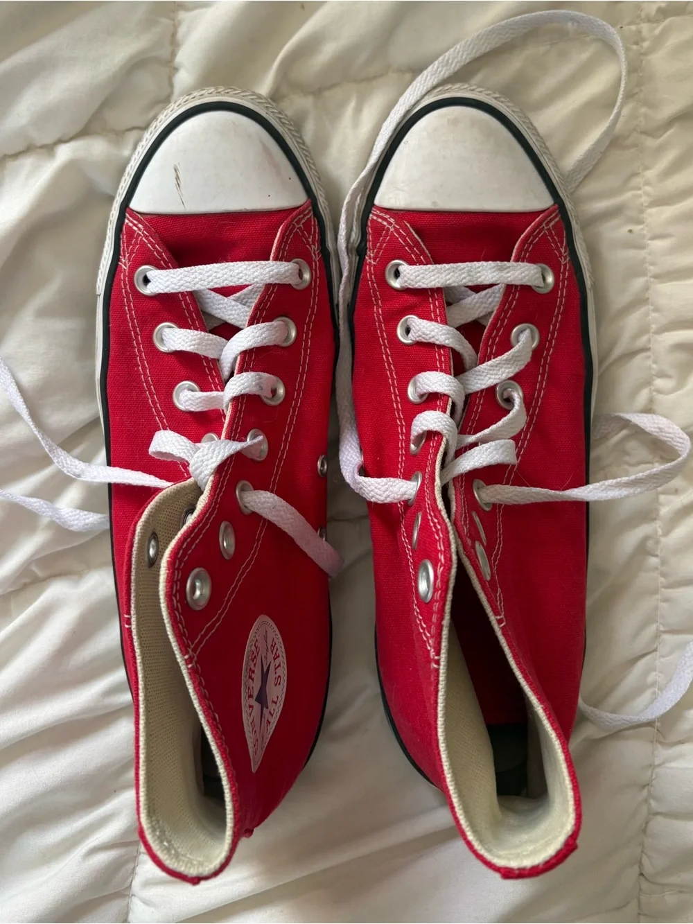 Converse red canvas