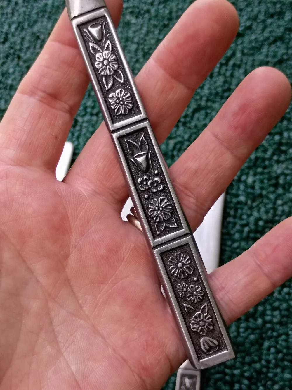 N/A available set